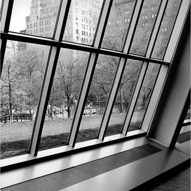 Urban painting photography window - Metropolitan Museum in New