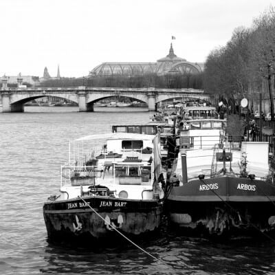 Quadre fotografia urbana ciutat vaixells al Sena