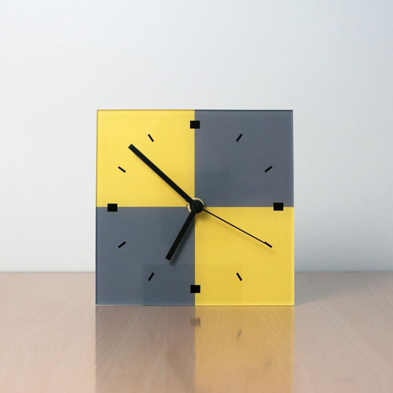 rellotge modern de sobretaula de disseny AGV