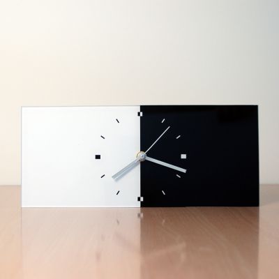 decorative table clock design BRN