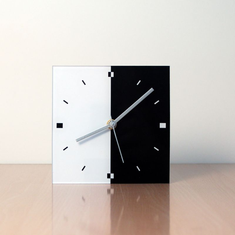 decorative table clocks design BQN