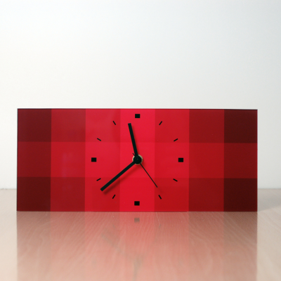 decorative table clock QRR design