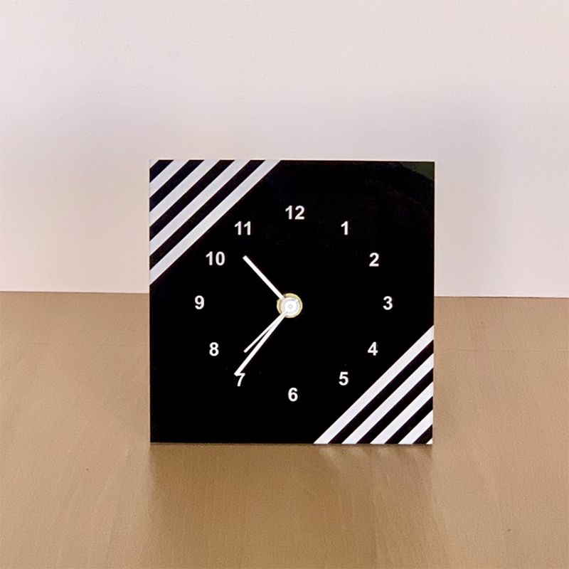 relojes modernos de sobremesa diseño RDING